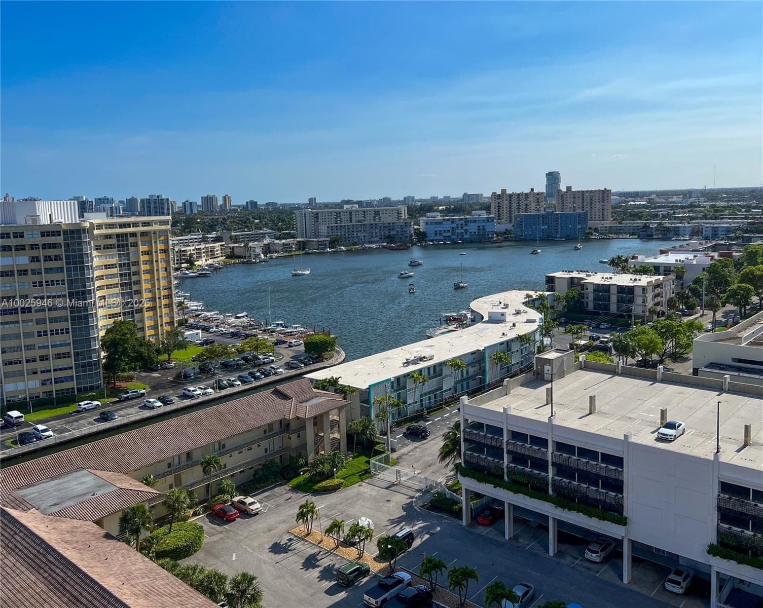 2602 E HALLANDALE BEACH BLVD # 1605, Hallandale Beach, FL 33009 photo 2