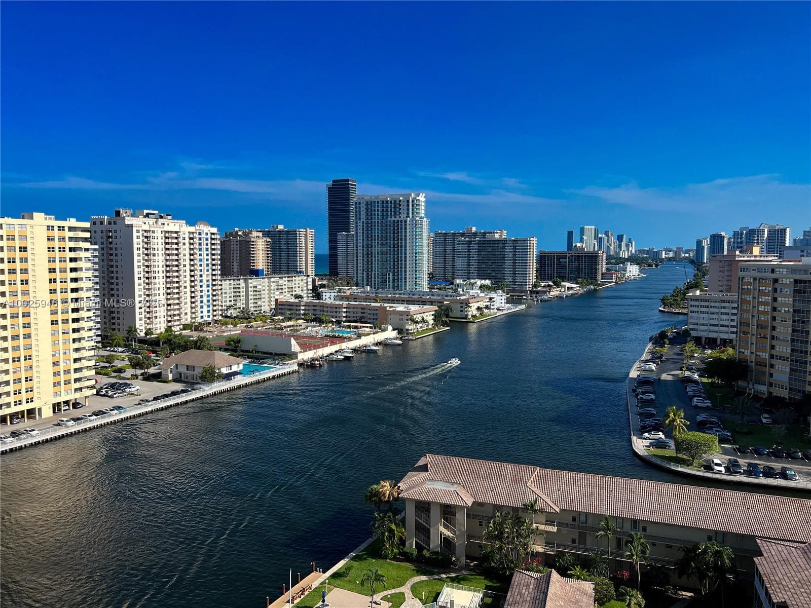 2602 E HALLANDALE BEACH BLVD # 1605, Hallandale Beach, FL 33009 photo 3