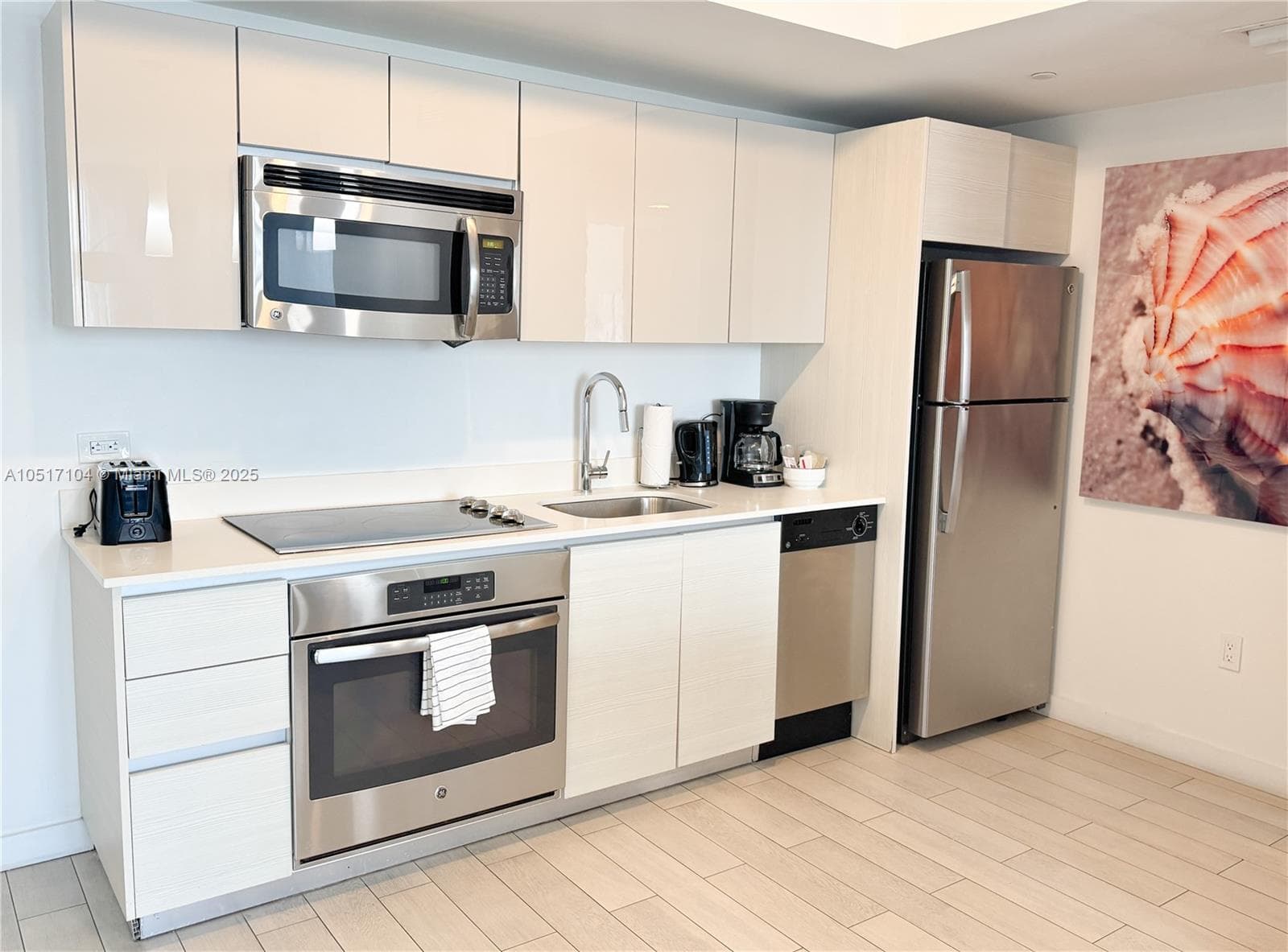2602 E Hallandale Beach Blvd # 1708, Hallandale Beach, FL 33009 photo 3