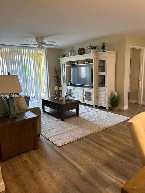 19701 E Country Club Dr # 5606, Aventura, FL 33180 photo 4