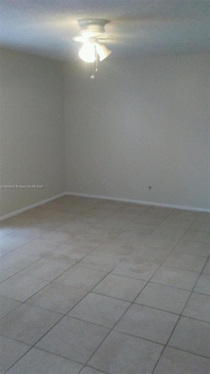 8411 Lagos De Campo Blvd # 303U, Tamarac, FL 33321