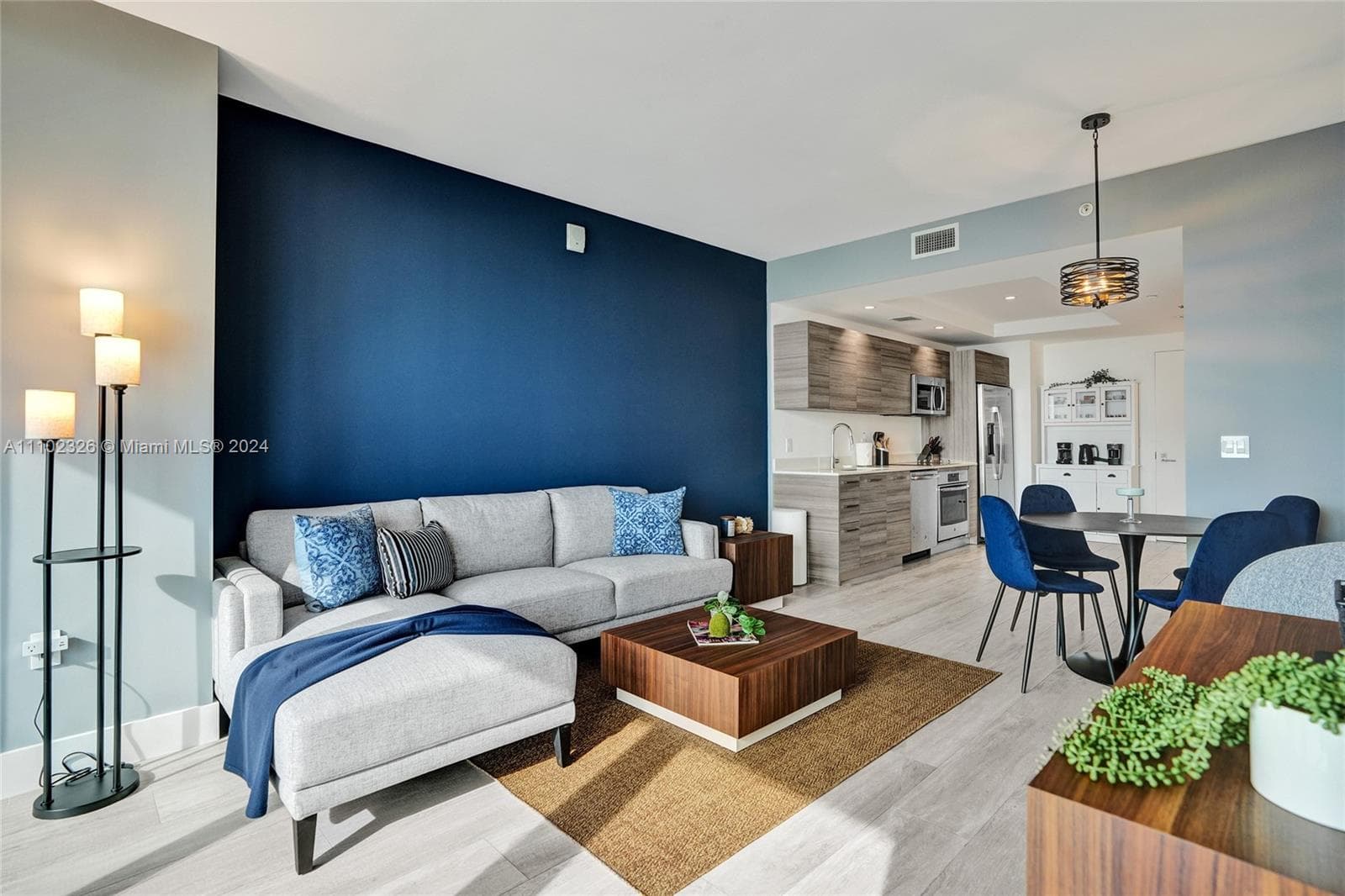 121 NE 34th St # 2906, Miami, FL 33137 photo 3