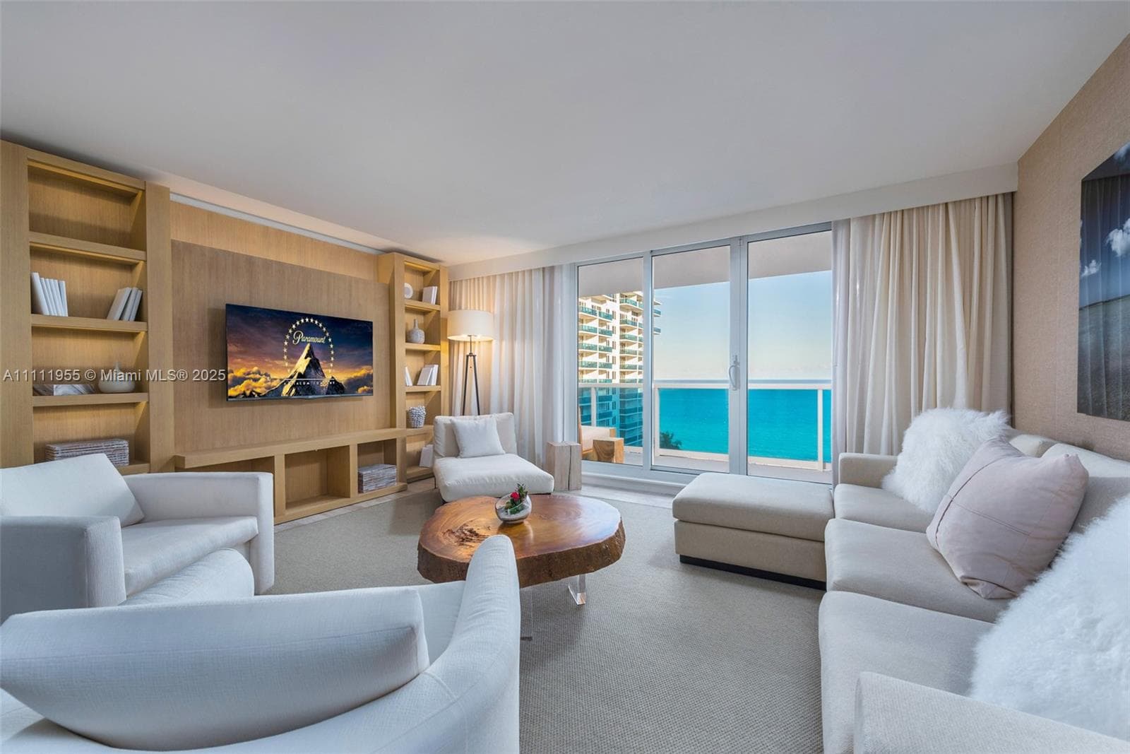 102 24th St # 1144, Miami Beach, FL 33139