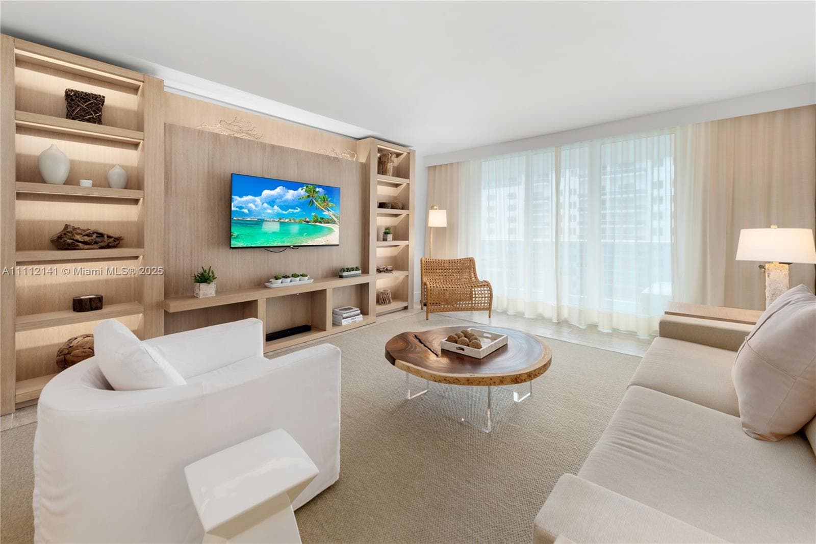 102 24th St # 1208, Miami Beach, FL 33139