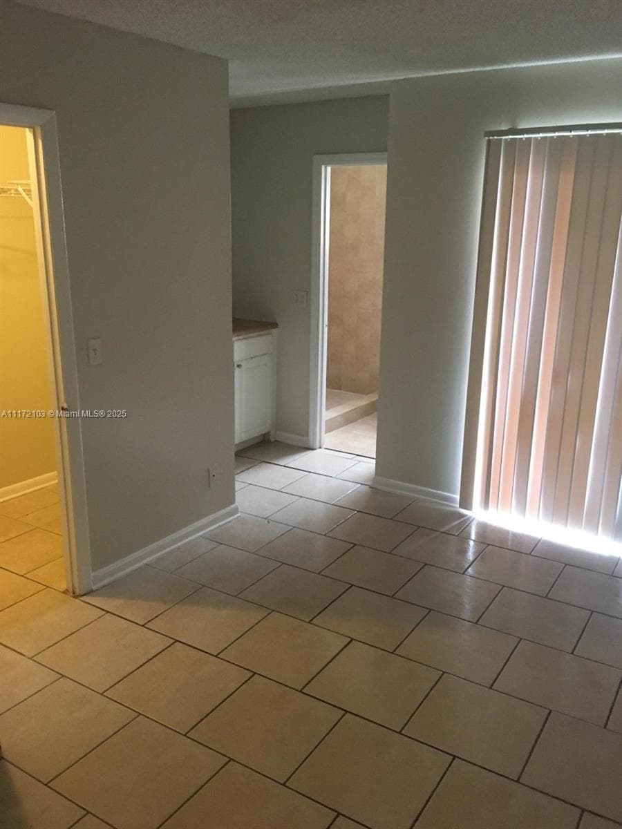 5962 NW 29th Pl # 112, Sunrise, FL 33313 photo 3