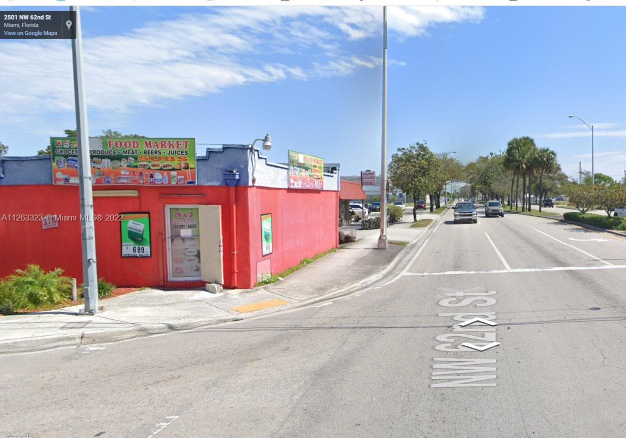 2467 NW 62nd St, Miami, FL 33147 photo 3