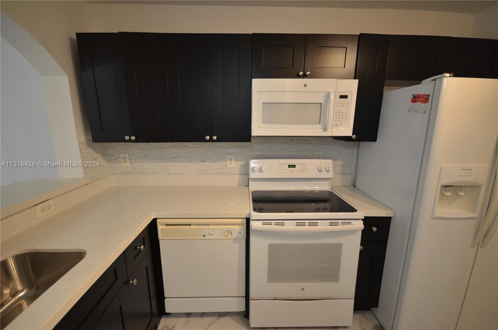 1241 SE 29th St # 102, Homestead, FL 33035 photo 2