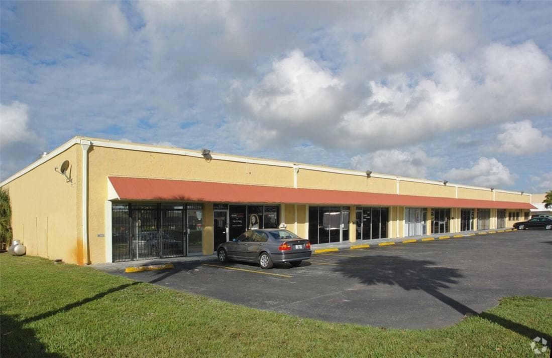 1601 NW 38th Avenue, Lauderhill, FL 33311 photo 3