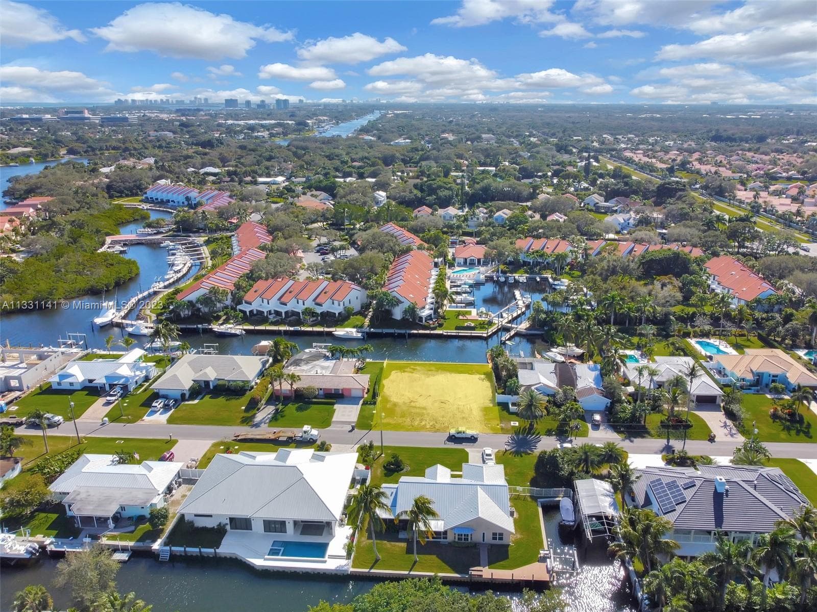 2400 Edward Rd, Palm Beach Gardens, FL 33410 photo 3