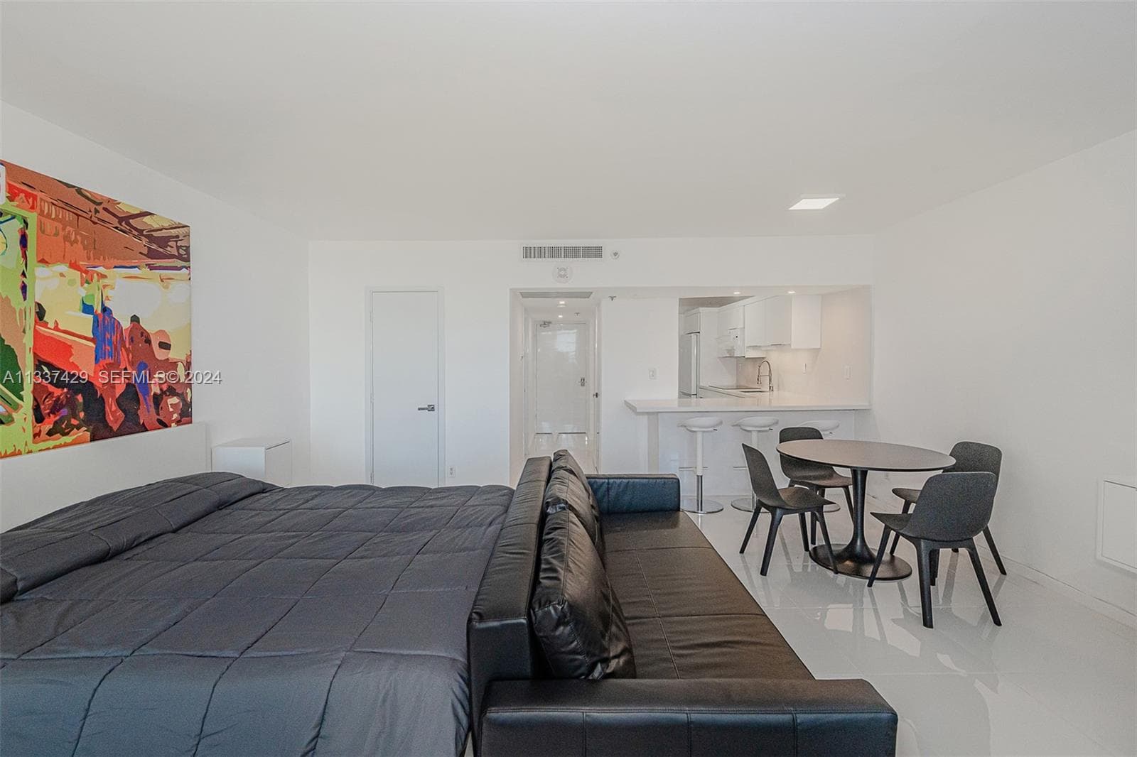 100 Lincoln Rd # 519, Miami Beach, FL 33139 photo 4