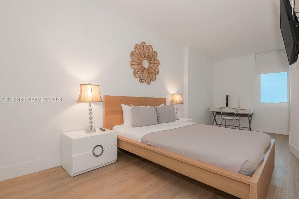 2301 Collins Ave # 927, Miami Beach, FL 33139 photo 3