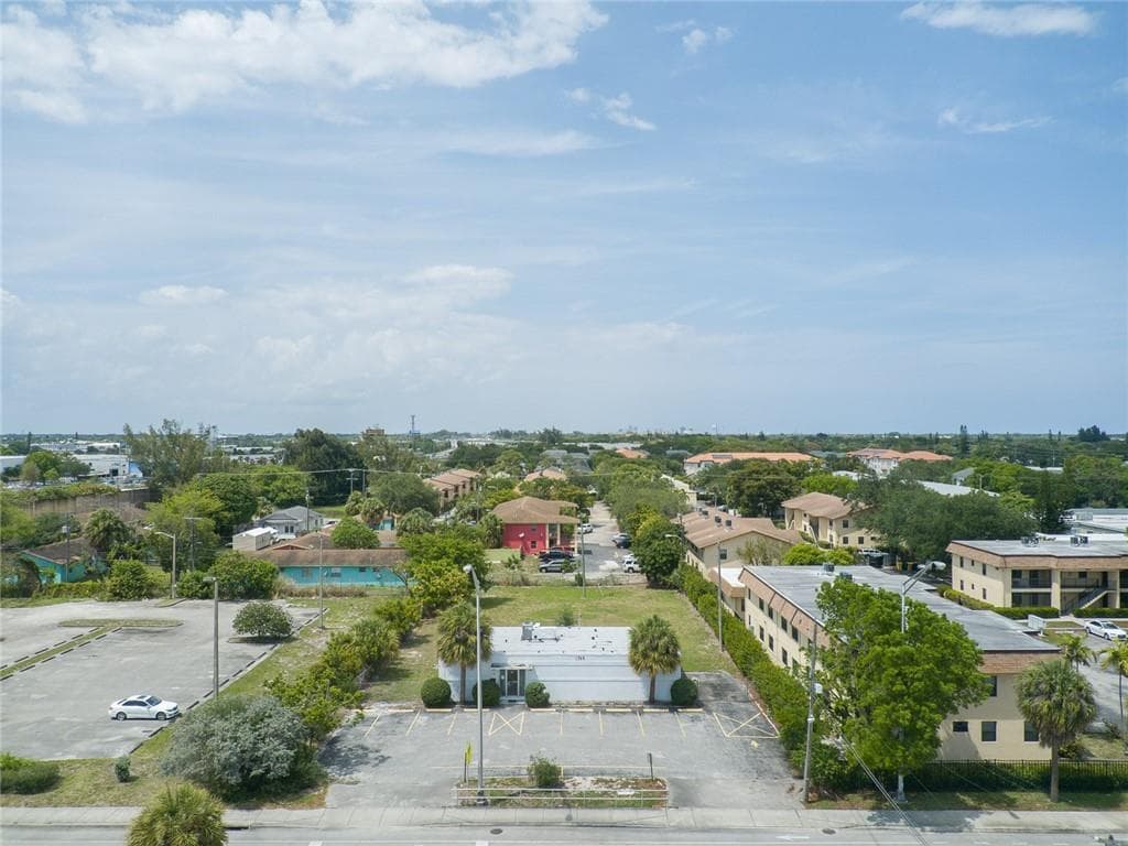 1744 Lake Worth Road, FL 33460 photo 4