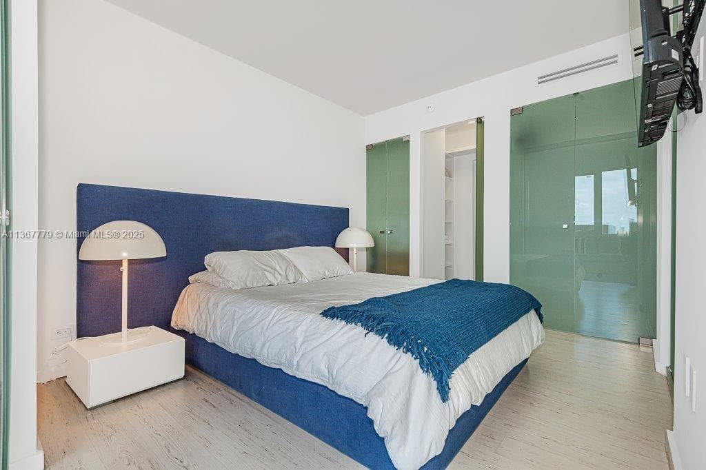 2301 Collins Ave # 1032, Miami Beach, FL 33139 photo 2