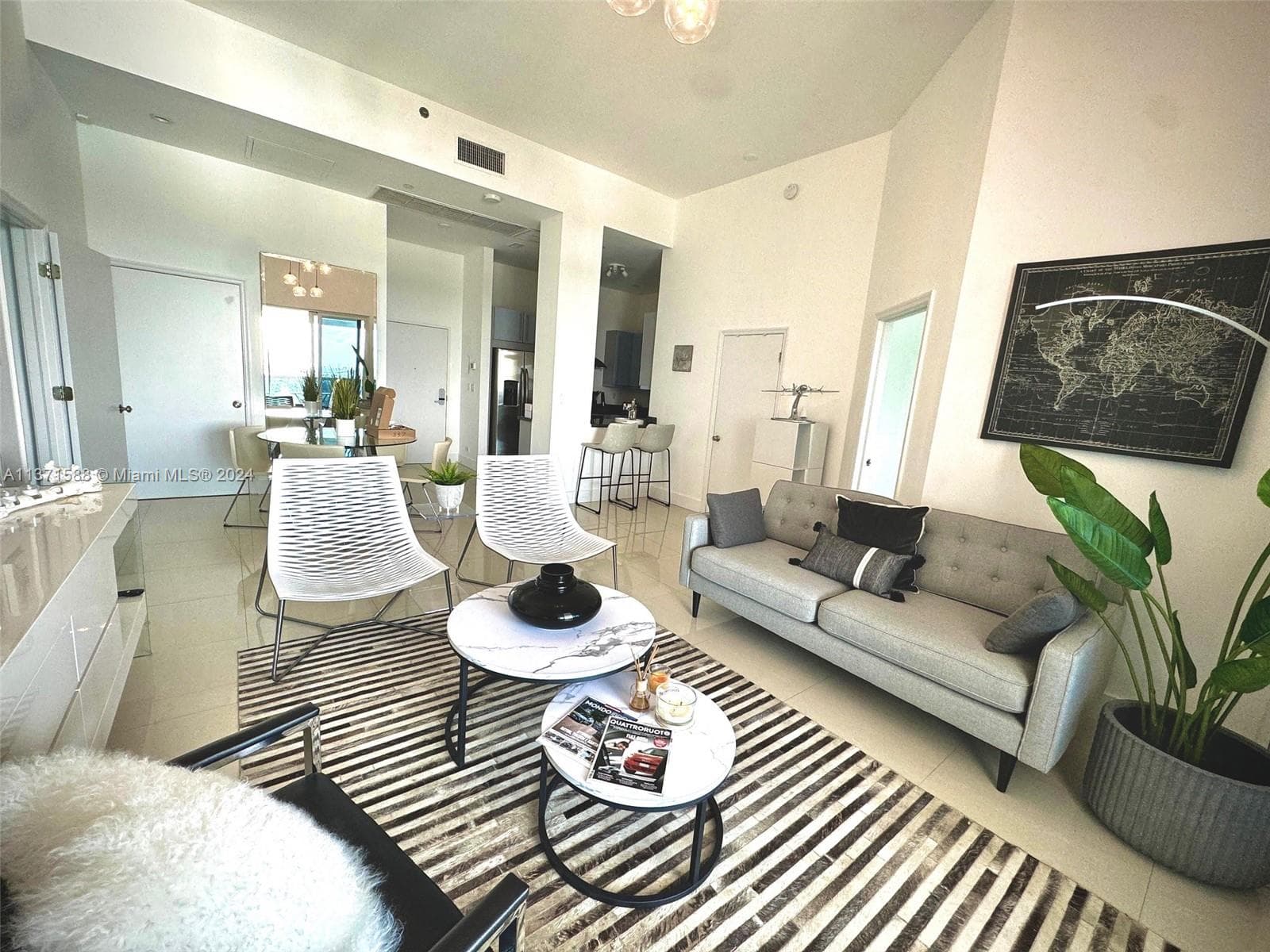 2301 Collins Ave # 1626, Miami Beach, FL 33139 photo 4