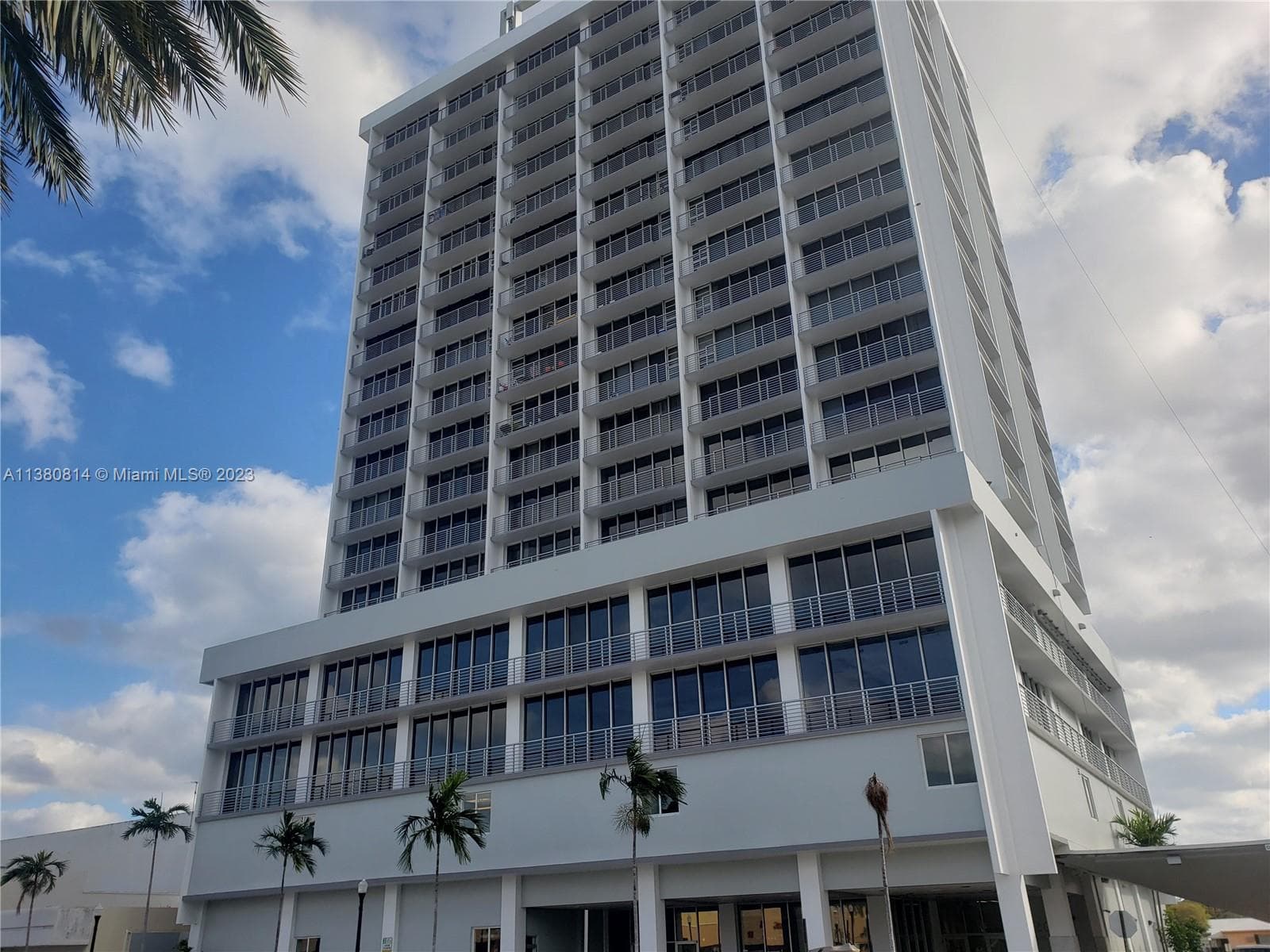 1720 Harrison St # 12D, Hollywood, FL 33020