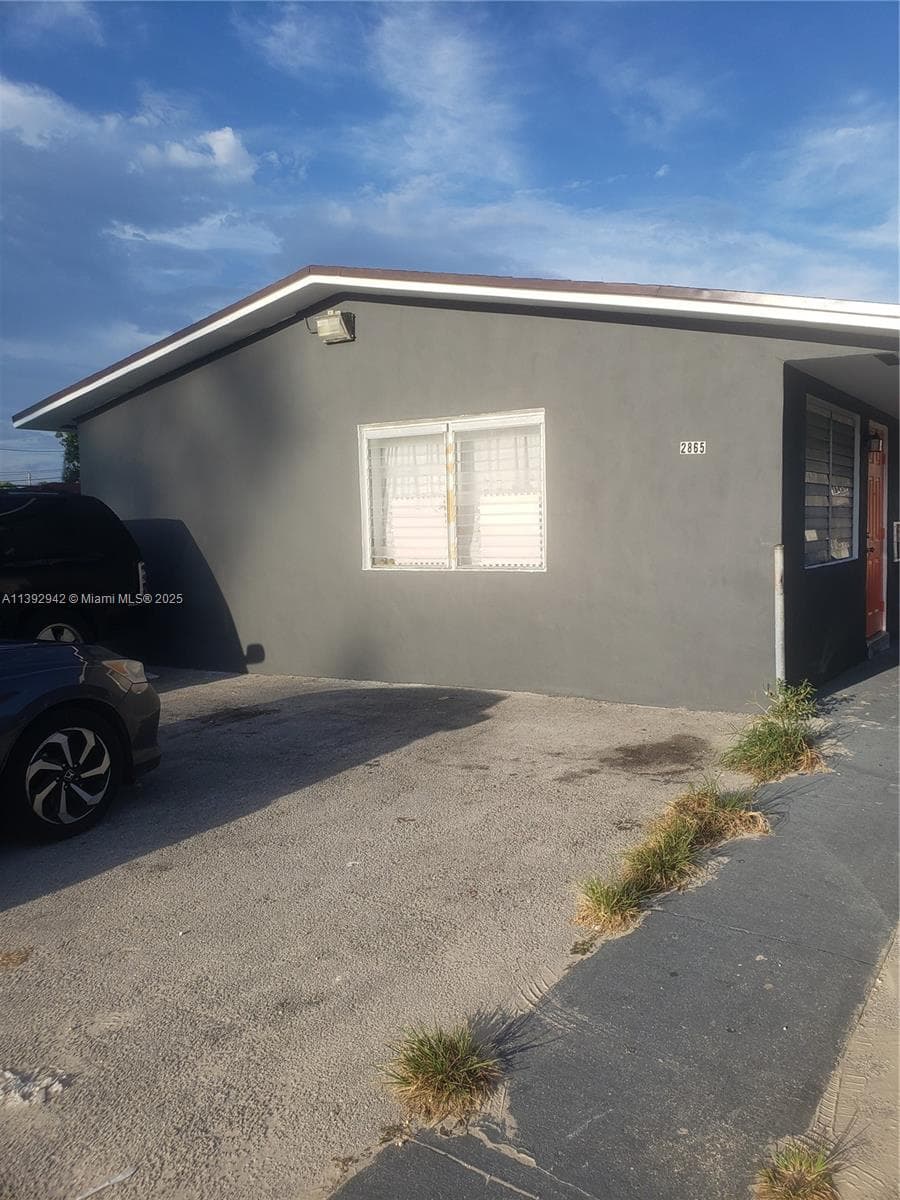2865 NW 22nd Ave, Miami, FL 33142