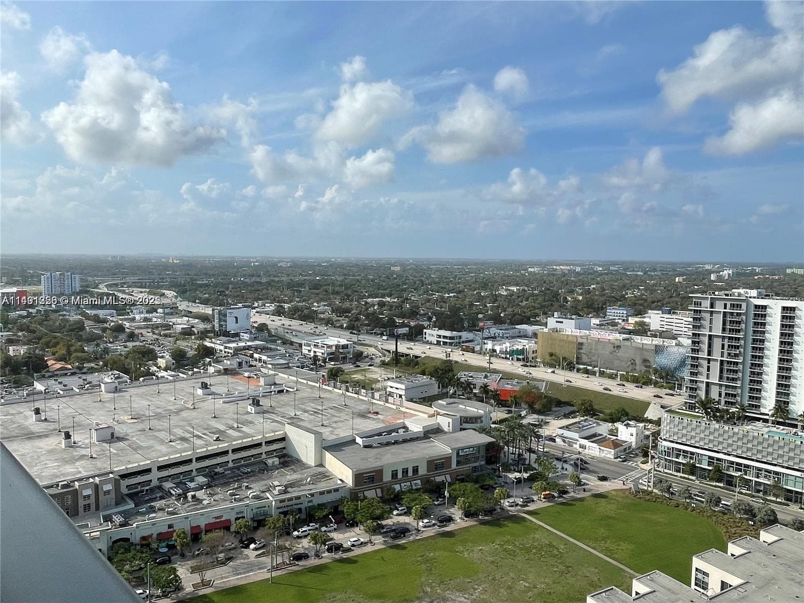121 NE 34 St # 2215, Miami, FL 33137 photo 5