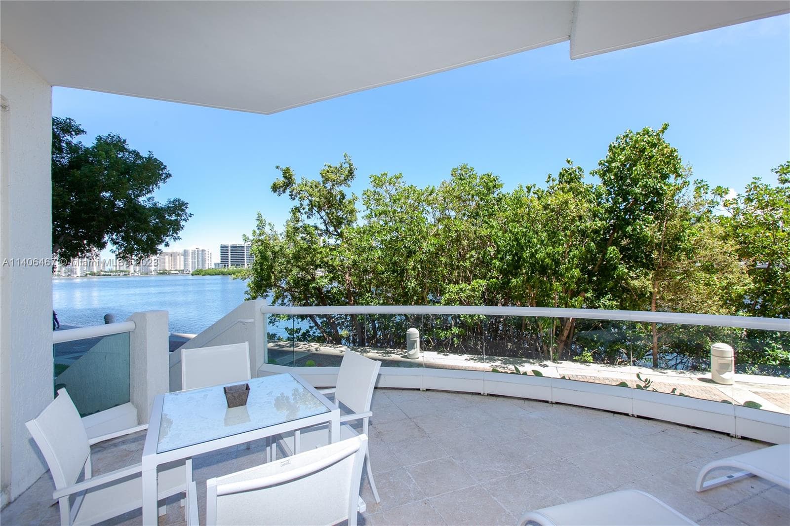 6000 Island Blvd # 104, Aventura, FL 33160 photo 3