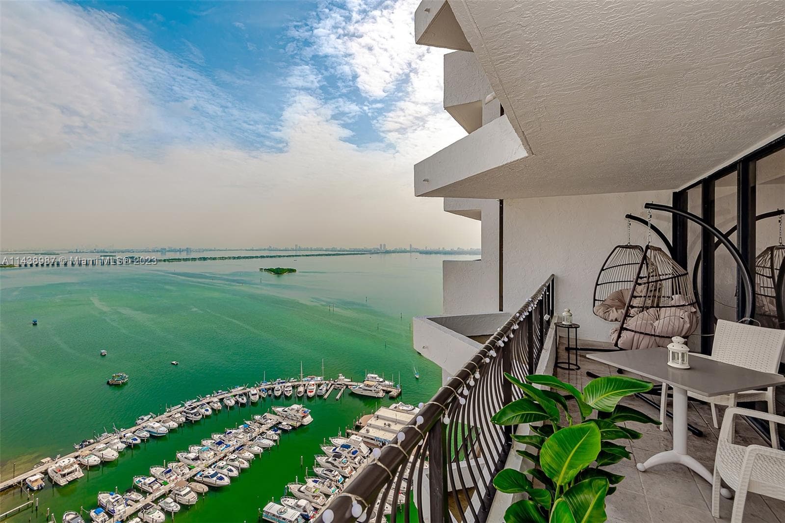 555 NE 15th St # 32E, Miami, FL 33132