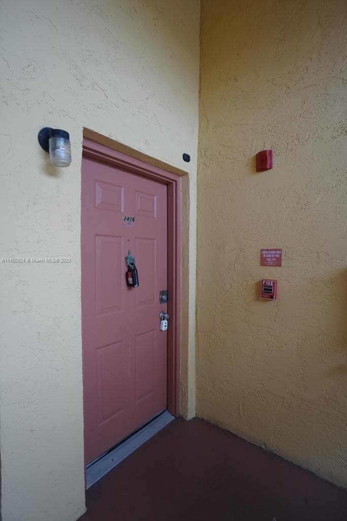 2667 NW 33rd St # 2416, Oakland Park, FL 33309 photo 2