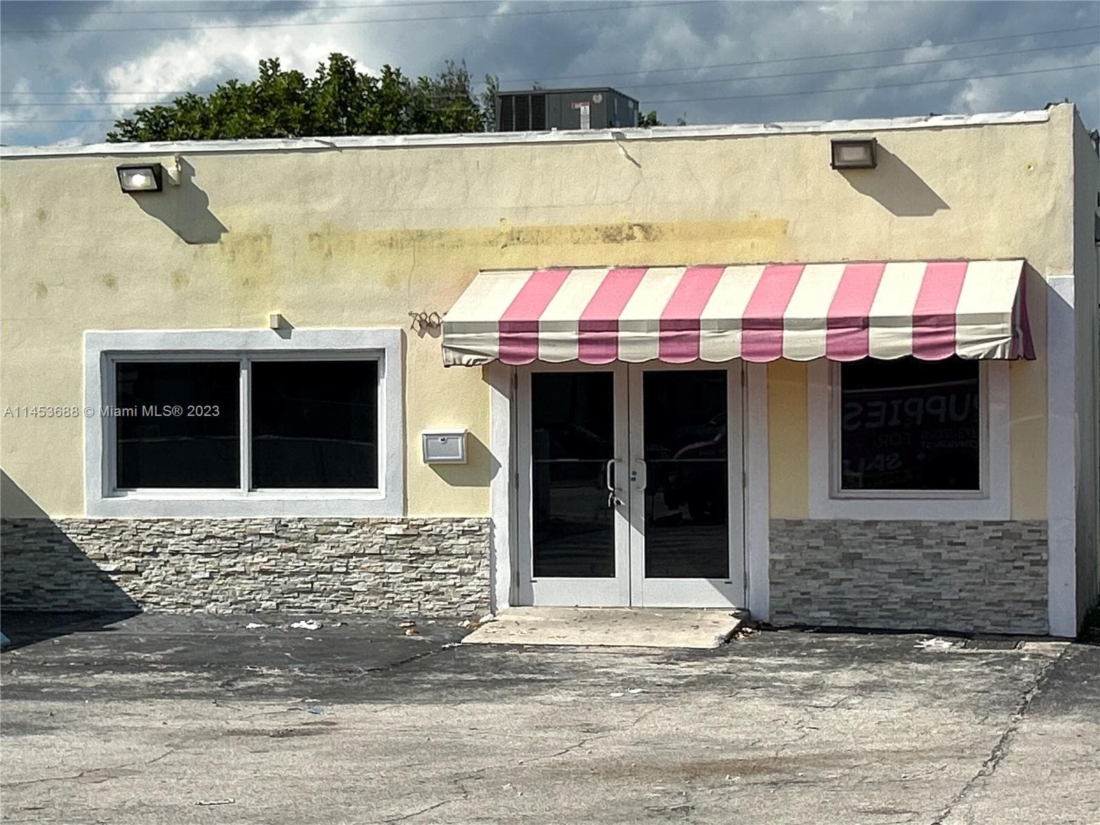 7801 Johnson St, Pembroke Pines, FL 33024 photo 3