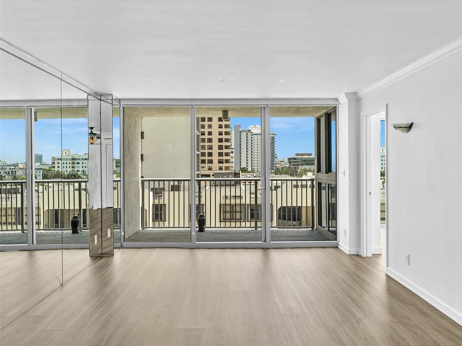 2655 Collins Ave # 706, Miami Beach, FL 33140 photo 4