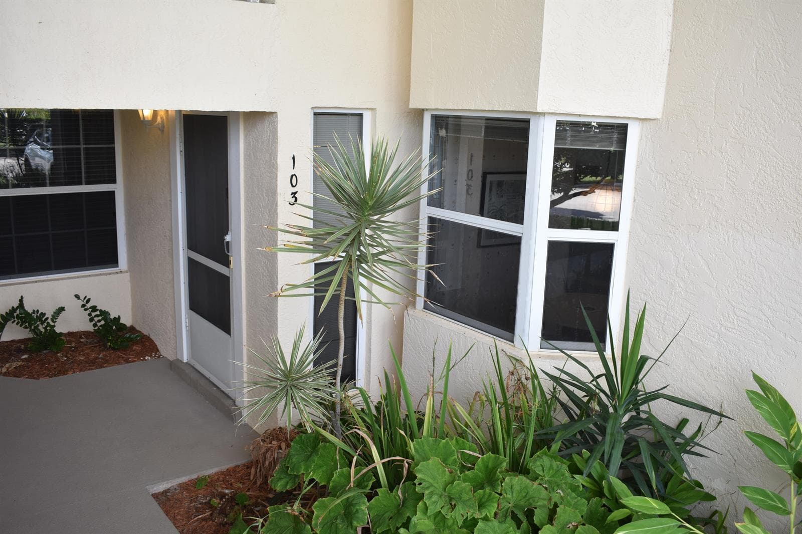 500 Grove Isle Circle # 103, Vero Beach, FL 32962 photo 2
