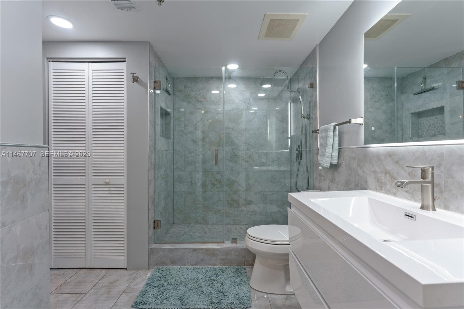 1750 N Bayshore Dr # 1405, Miami, FL 33132 photo 4