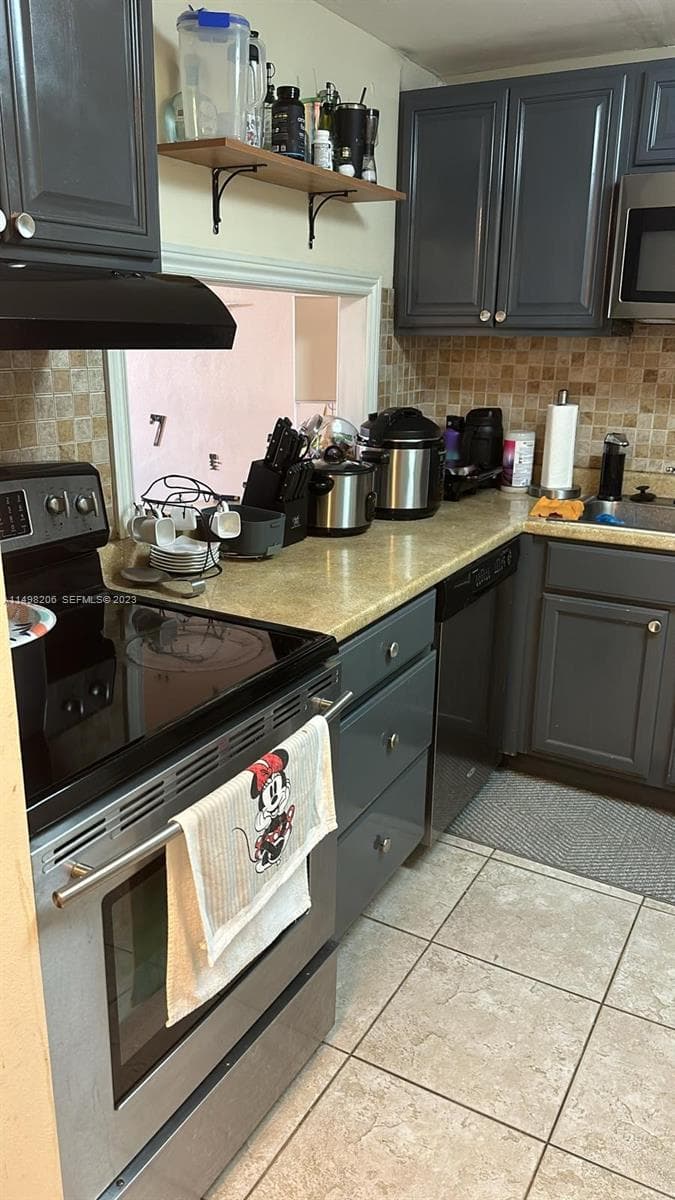 480 Executive Center Dr # 4L, West Palm Beach, FL 33401 photo 4