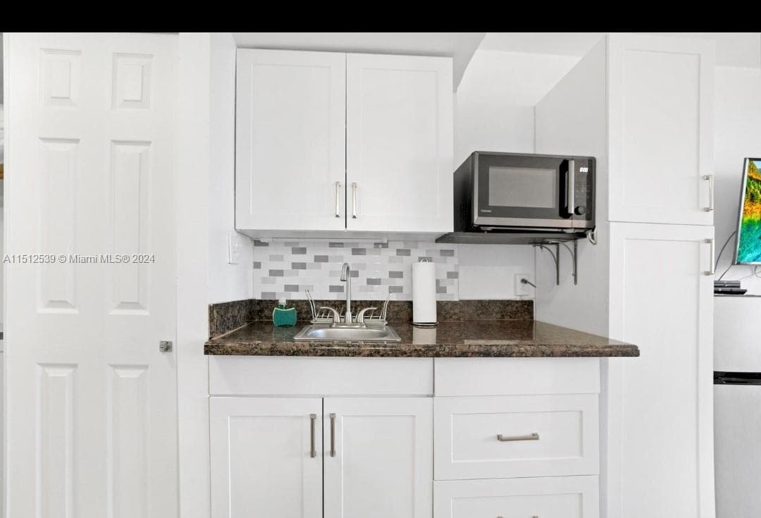 19201 Collins Ave, # 1143, Sunny Isles Beach, FL 33160 photo 4