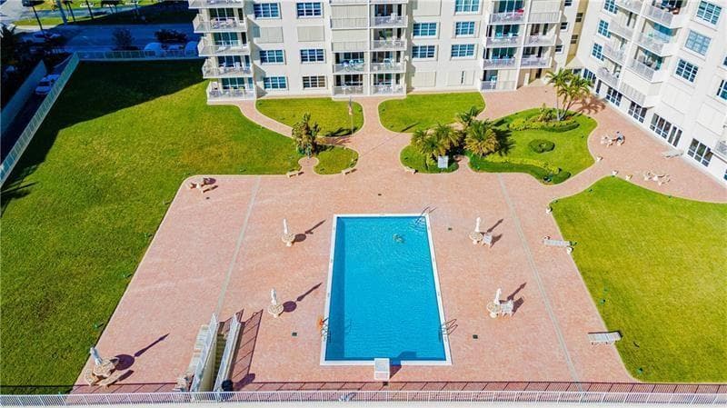 750 N Ocean Boulevard # 1704, Pompano Beach, FL 33062 photo 2