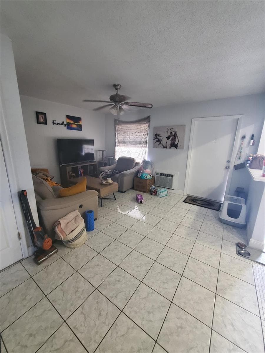 1021 NE 24th Avenue # 30, Pompano Beach, FL 33062 photo 4