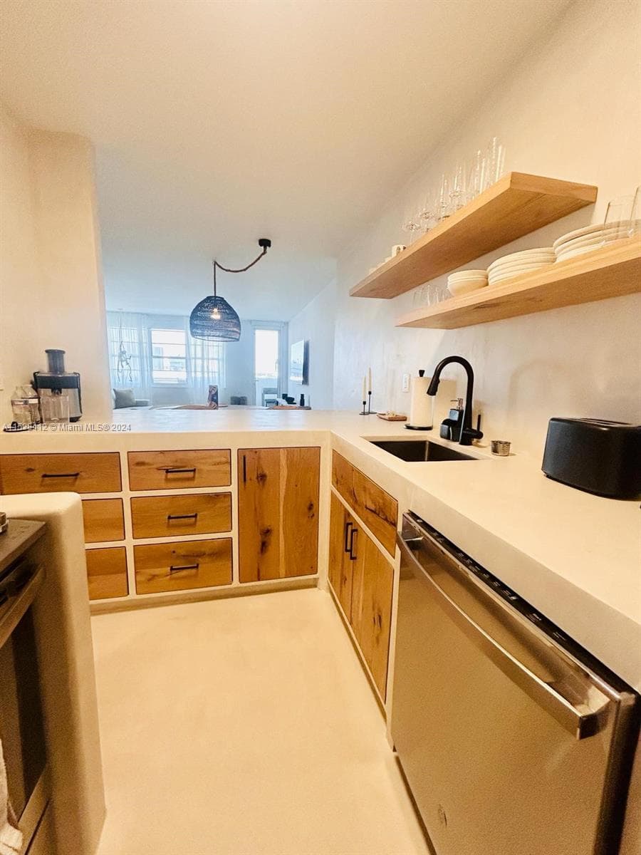 100 Lincoln Rd # 1543, Miami Beach, FL 33139 photo 5