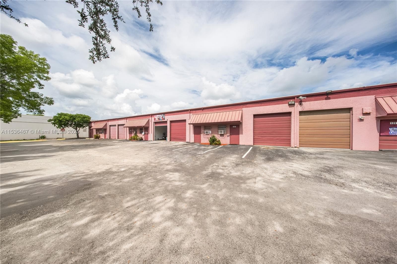 1375 NW 65TH AV, Plantation, FL 33313 photo 3
