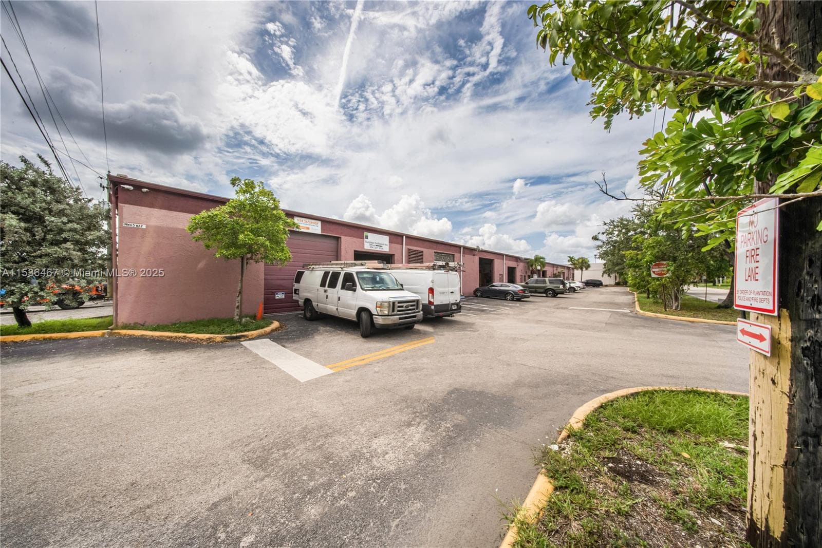 1375 NW 65TH AV, Plantation, FL 33313 photo 5