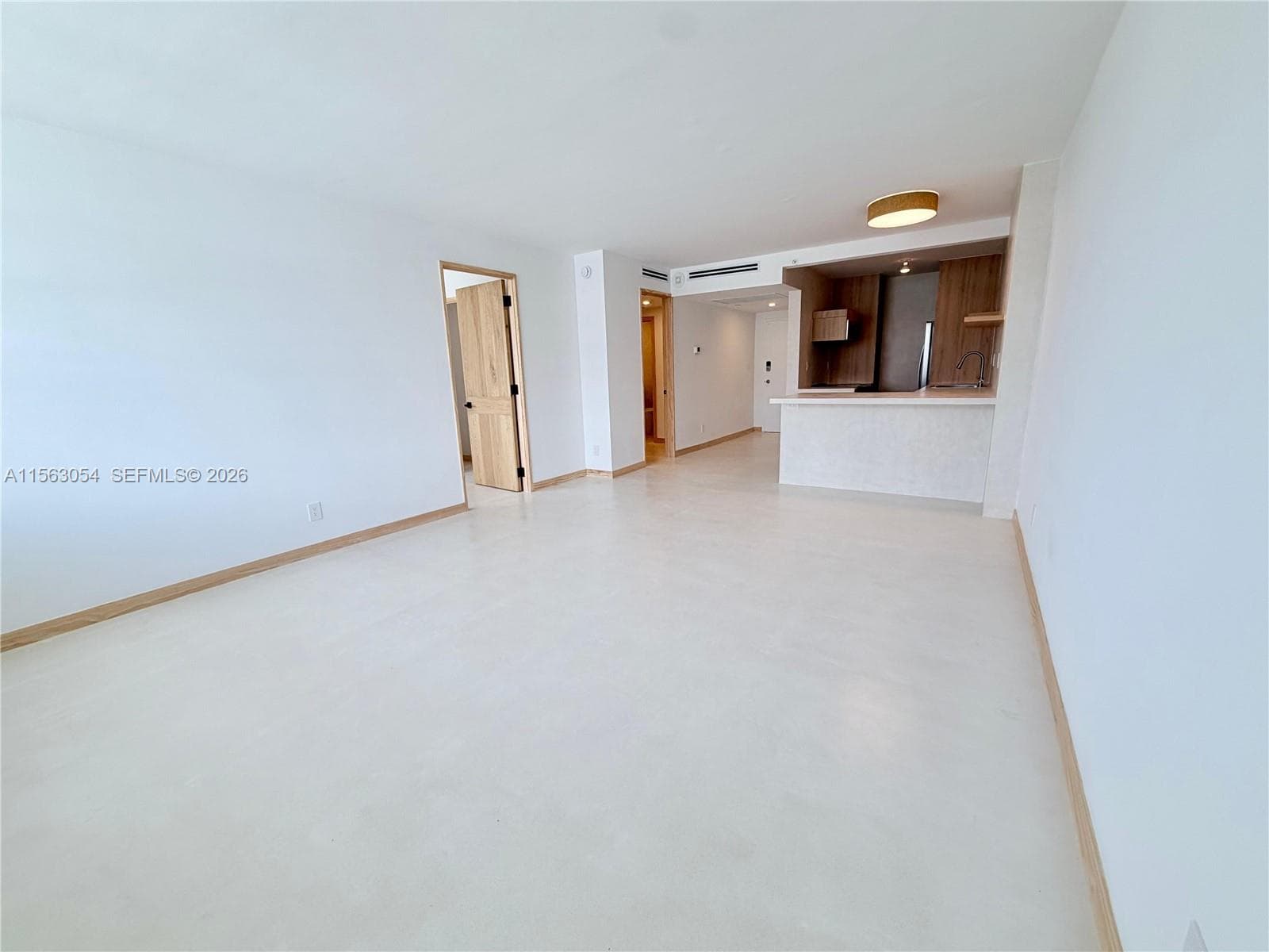 100 Lincoln Rd # 1241, Miami Beach, FL 33139 photo 3
