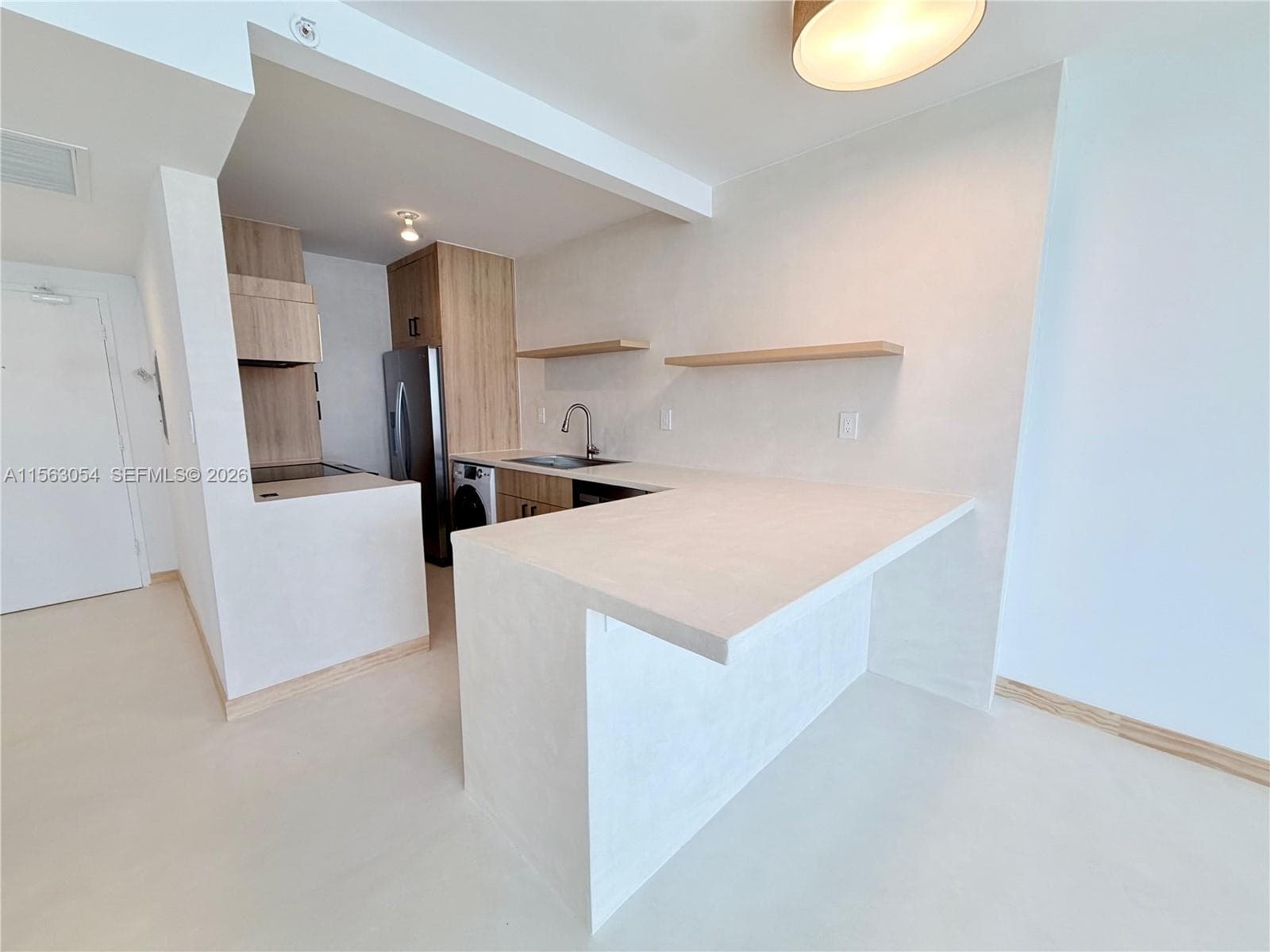 100 Lincoln Rd # 1241, Miami Beach, FL 33139