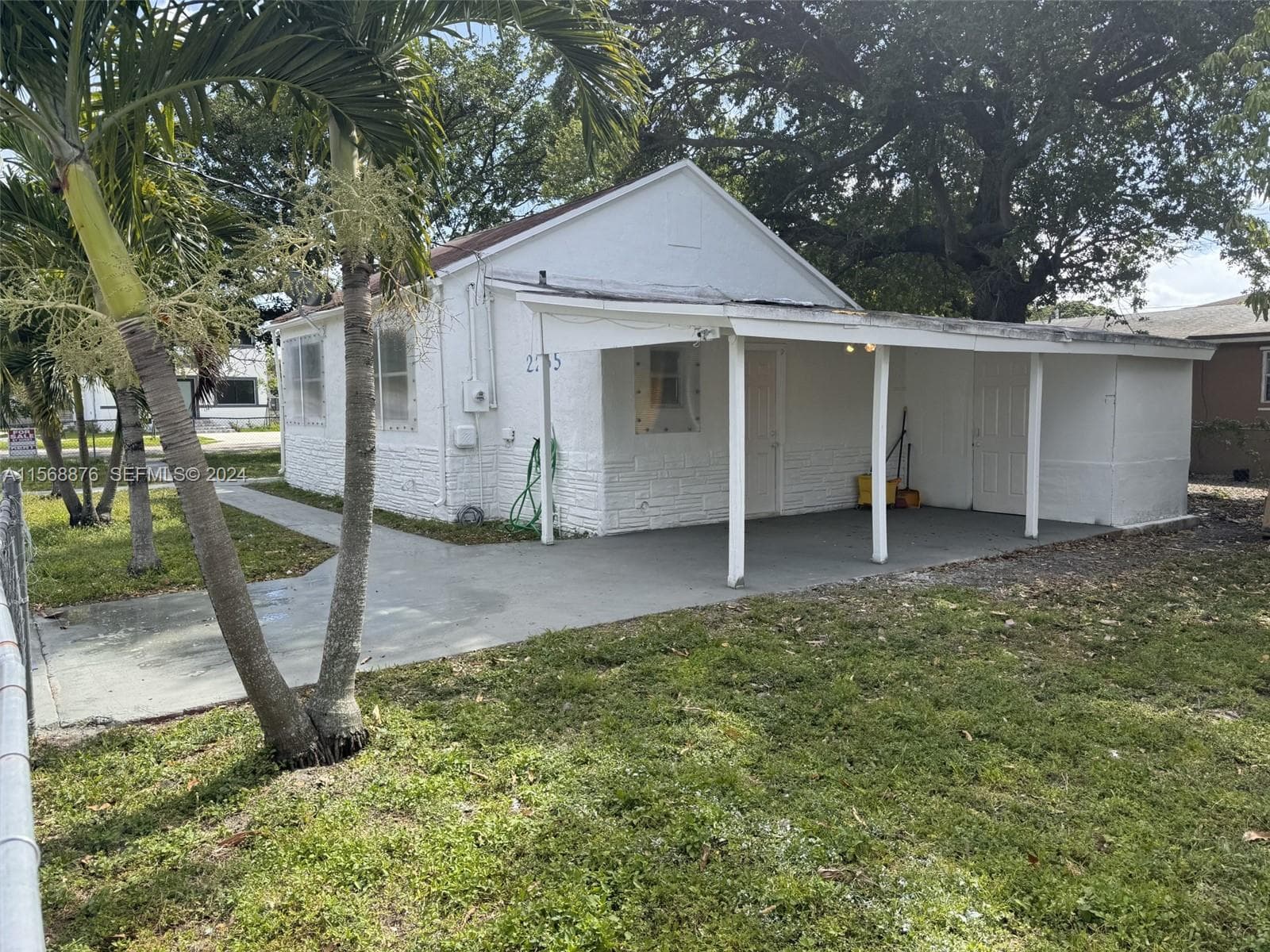2255 NW 63rd St, Miami, FL 33147 photo 3