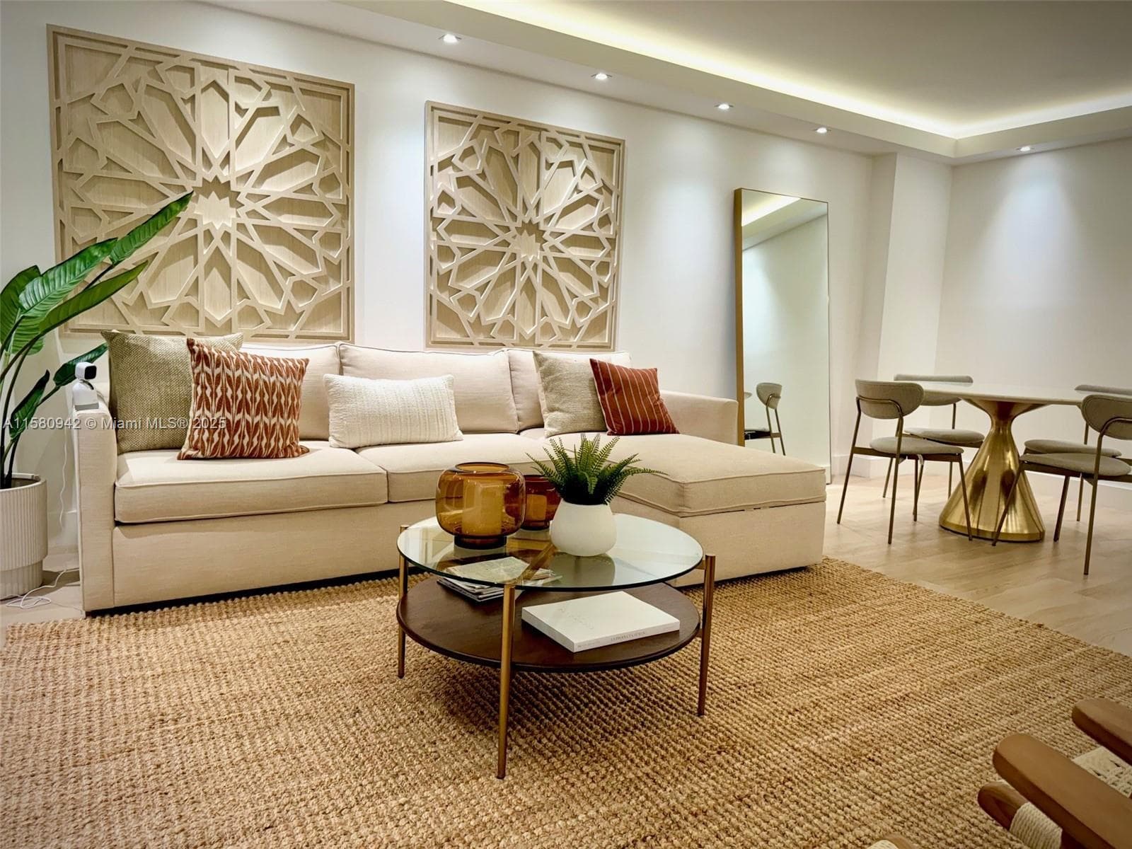 2301 Collins Ave # 837, Miami Beach, FL 33139 photo 3