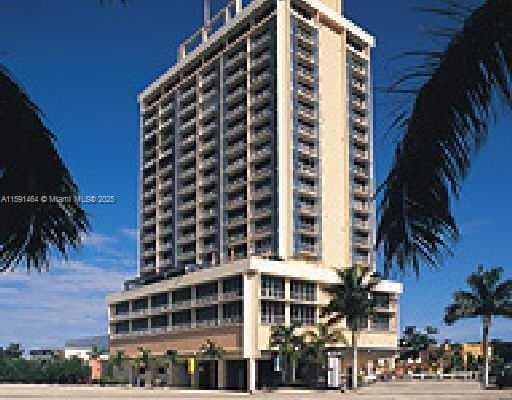 1720 Harrison St # 8C, Hollywood, FL 33020