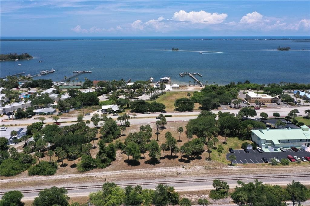 1531 Us Highway 1 Highway, Sebastian, FL 32958 photo 3
