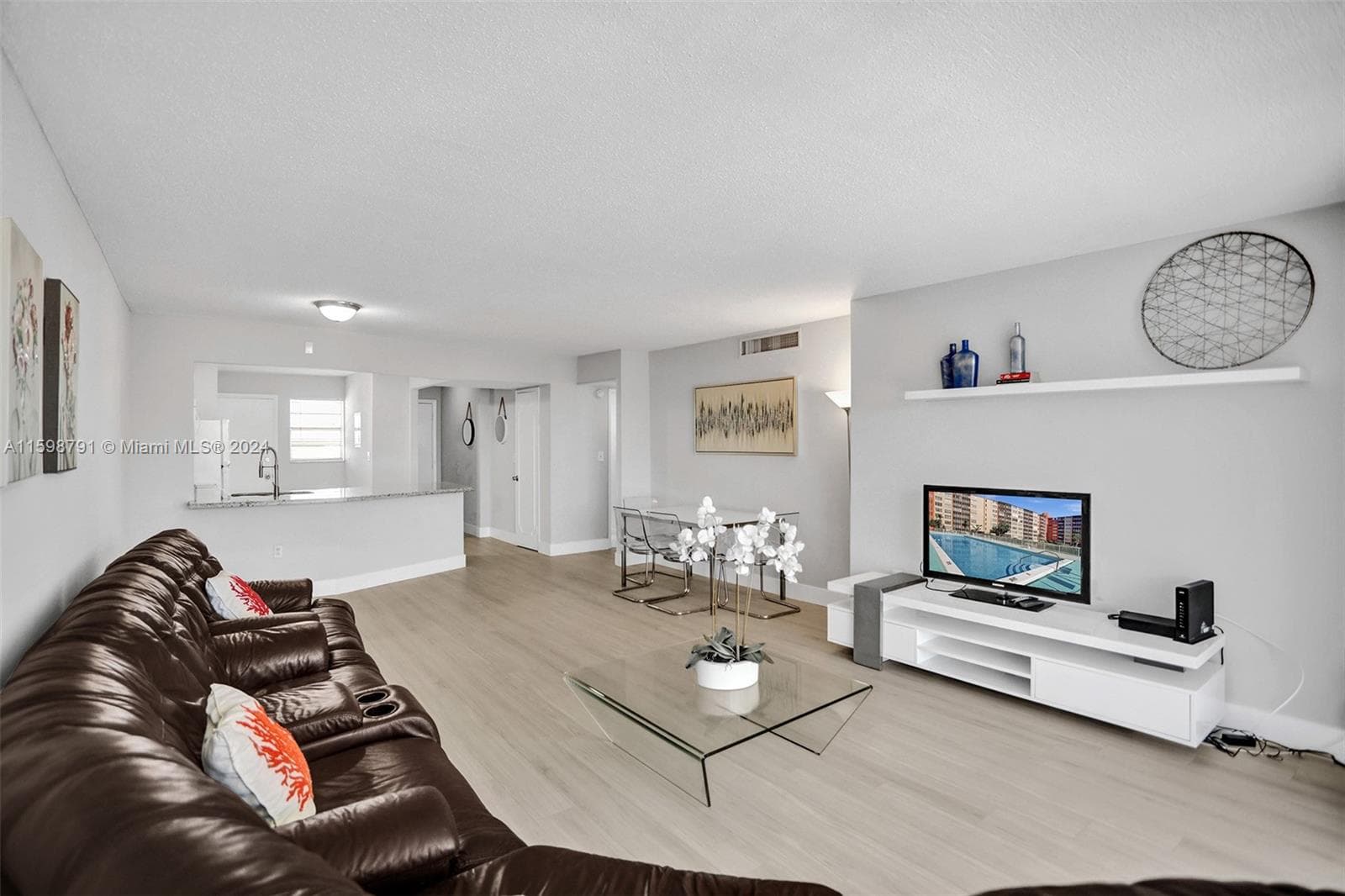 1770 NE 191st St # 716-1, Miami, FL 33179 photo 5