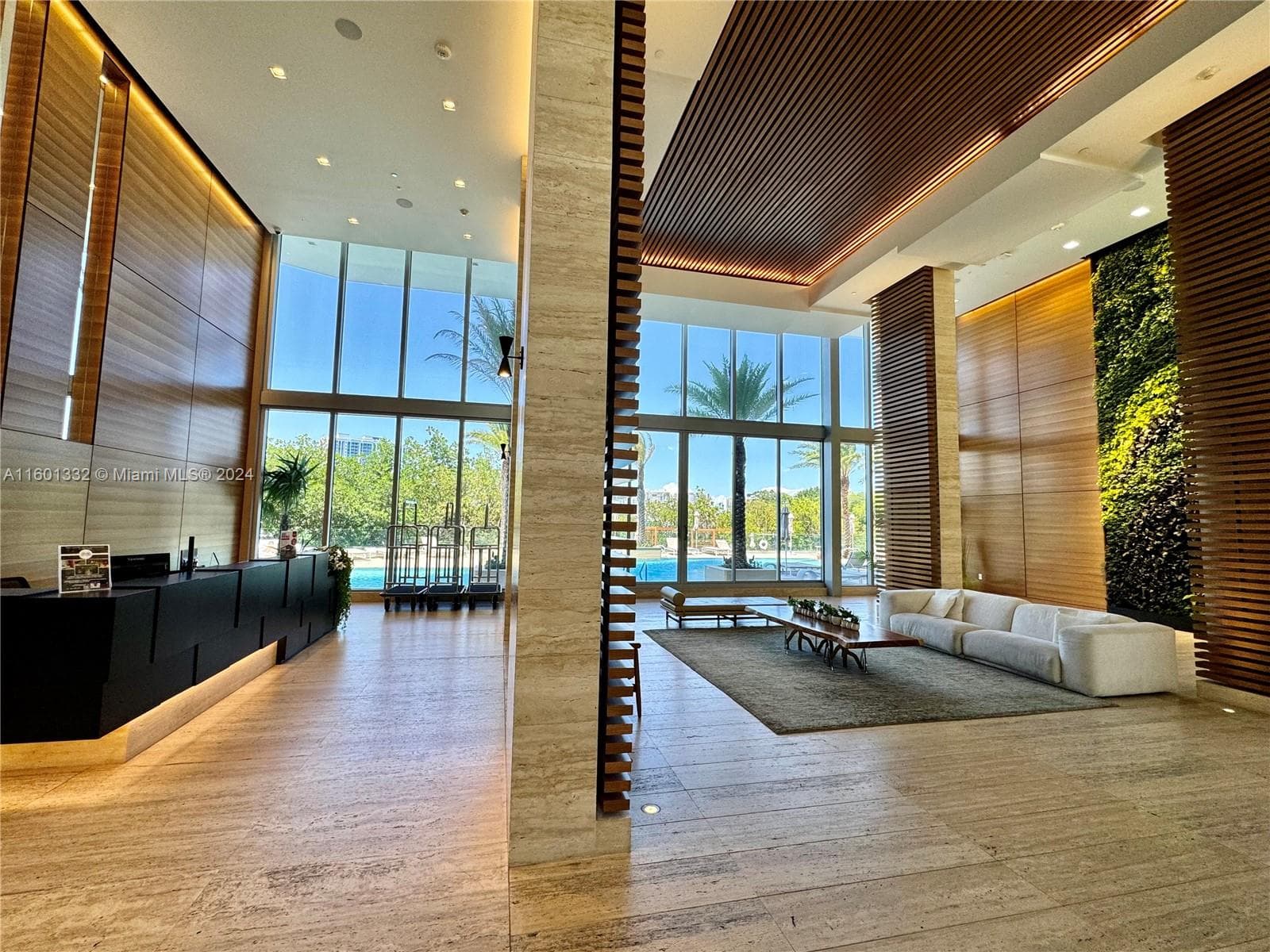 16385 Biscayne Blvd # 2421, North Miami Beach, FL 33160 photo 3