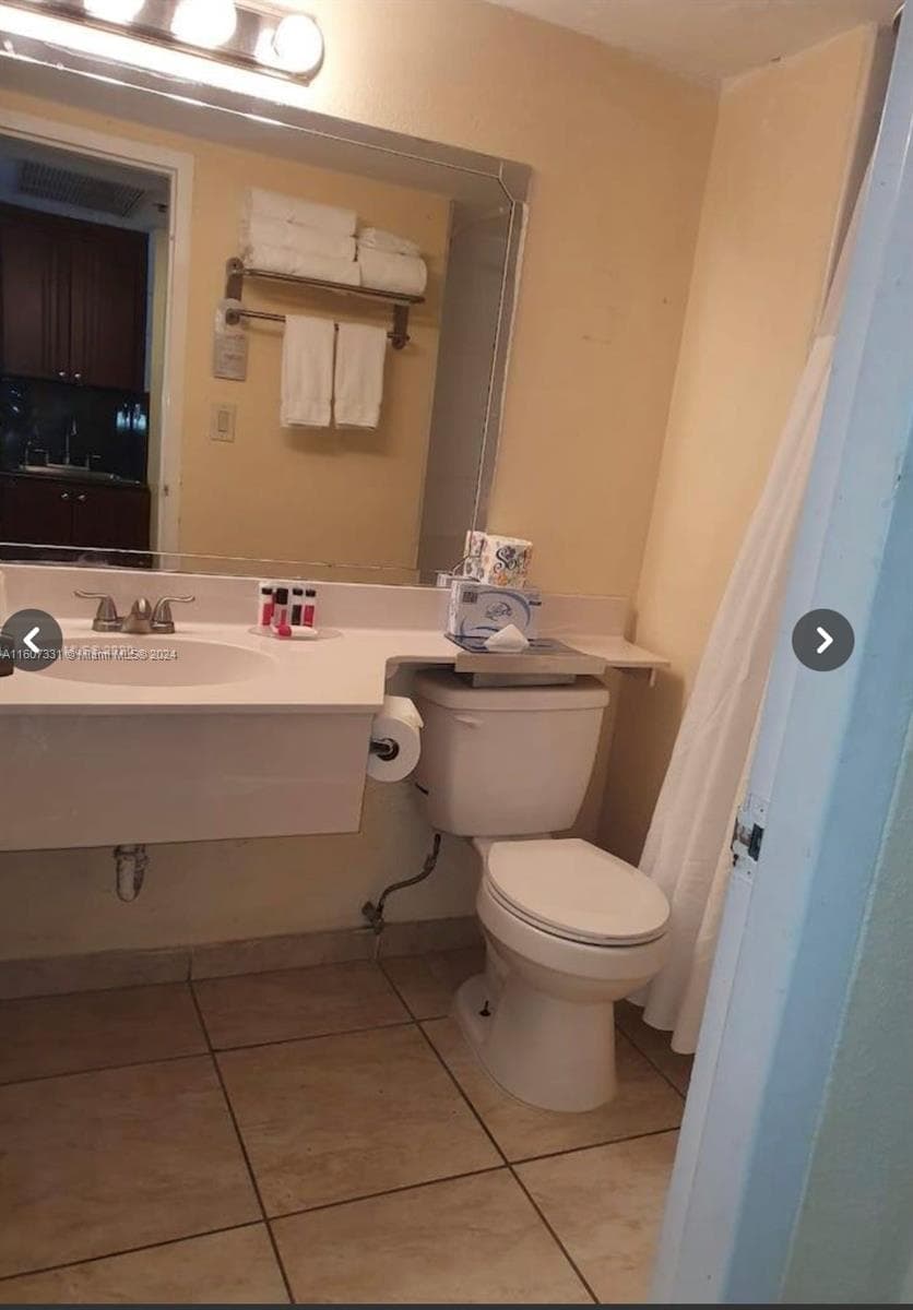19201 Collins AveAVAILNOW # 428, Sunny Isles Beach, FL 33160 photo 2