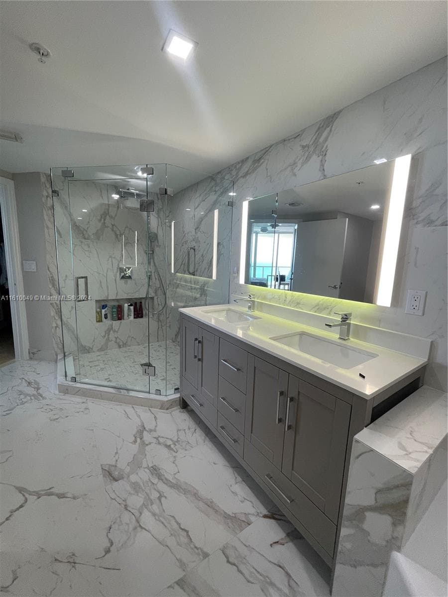 16699 Collins Ave # 1201, Sunny Isles Beach, FL 33160 photo 3