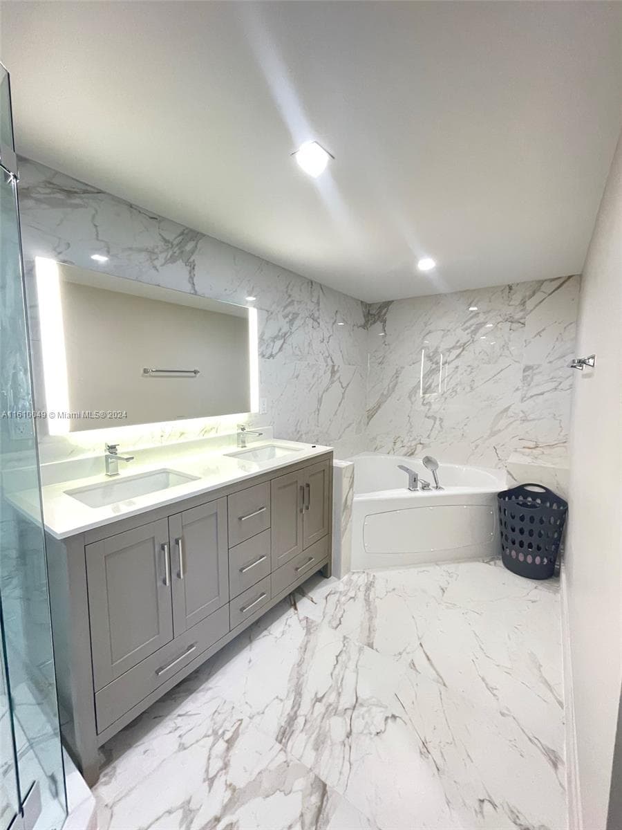 16699 Collins Ave # 1201, Sunny Isles Beach, FL 33160 photo 5