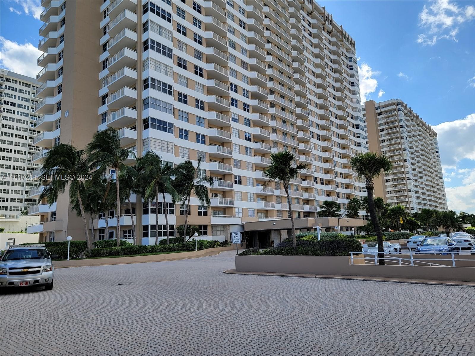 1980 S Ocean Dr # 2C, Hallandale Beach, FL 33009 photo 3