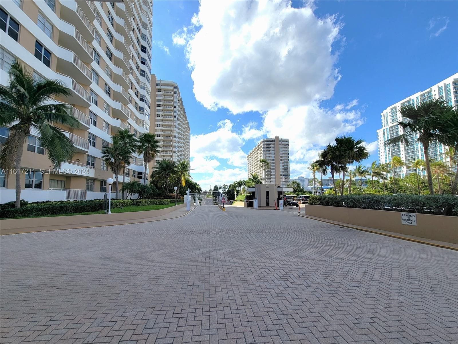 1980 S Ocean Dr # 2C, Hallandale Beach, FL 33009 photo 4