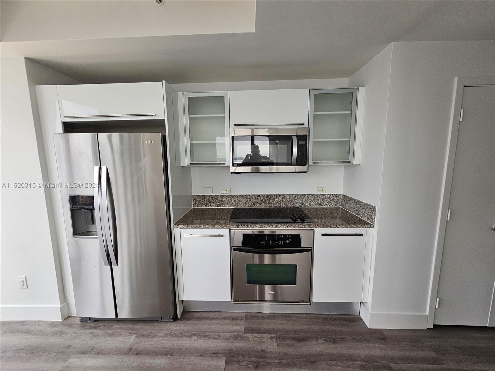 888 Biscayne Blvd # 4001, Miami, FL 33132 photo 4