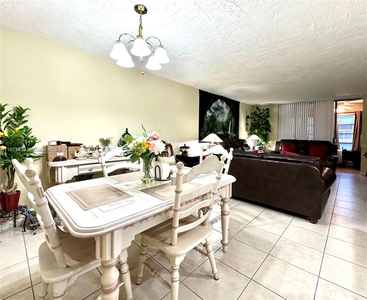 2831 Somerset Dr # 206, Lauderdale Lakes, FL 33311 photo 5